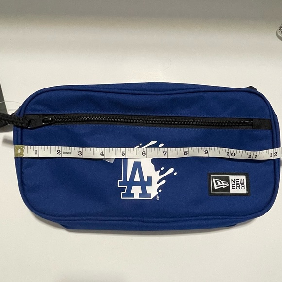 Los Angeles Dodgers Fanny Bag - Picture 9 of 12